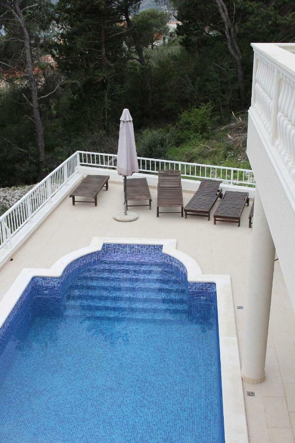 Villa Lizzi Trogir Exterior photo