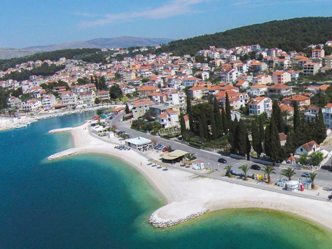 Villa Lizzi Trogir Exterior photo